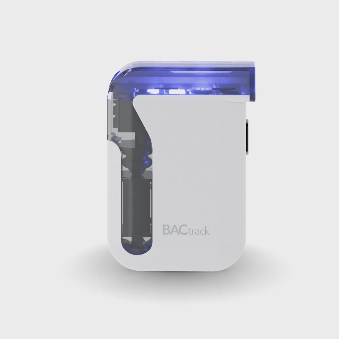 BACtrack M5 breathalyzer 360 degree view video